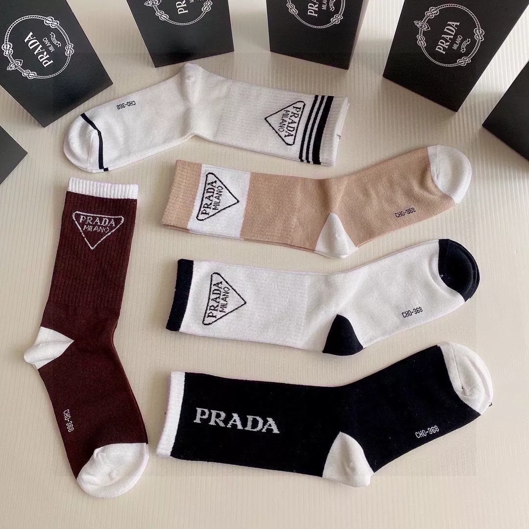 prada chaussettes s_127a2162